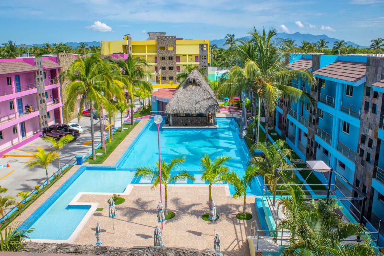 Miami Inn Нуэво-Вальярта Экстерьер фото