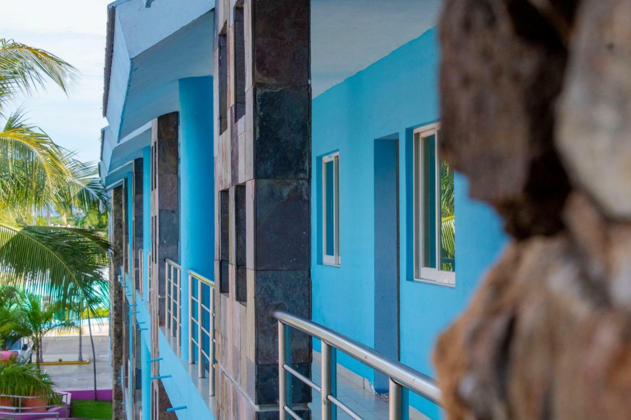 Miami Inn Нуэво-Вальярта Экстерьер фото