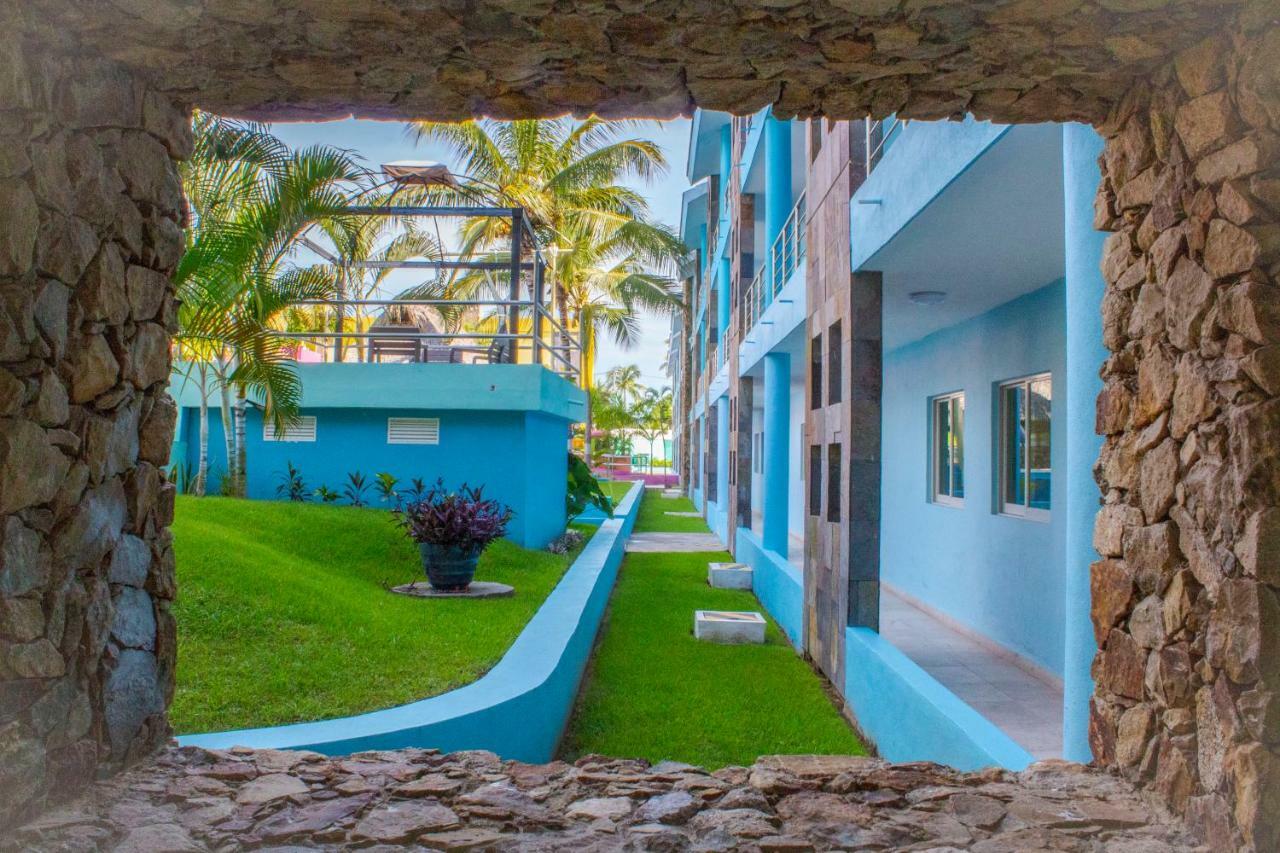 Miami Inn Нуэво-Вальярта Экстерьер фото
