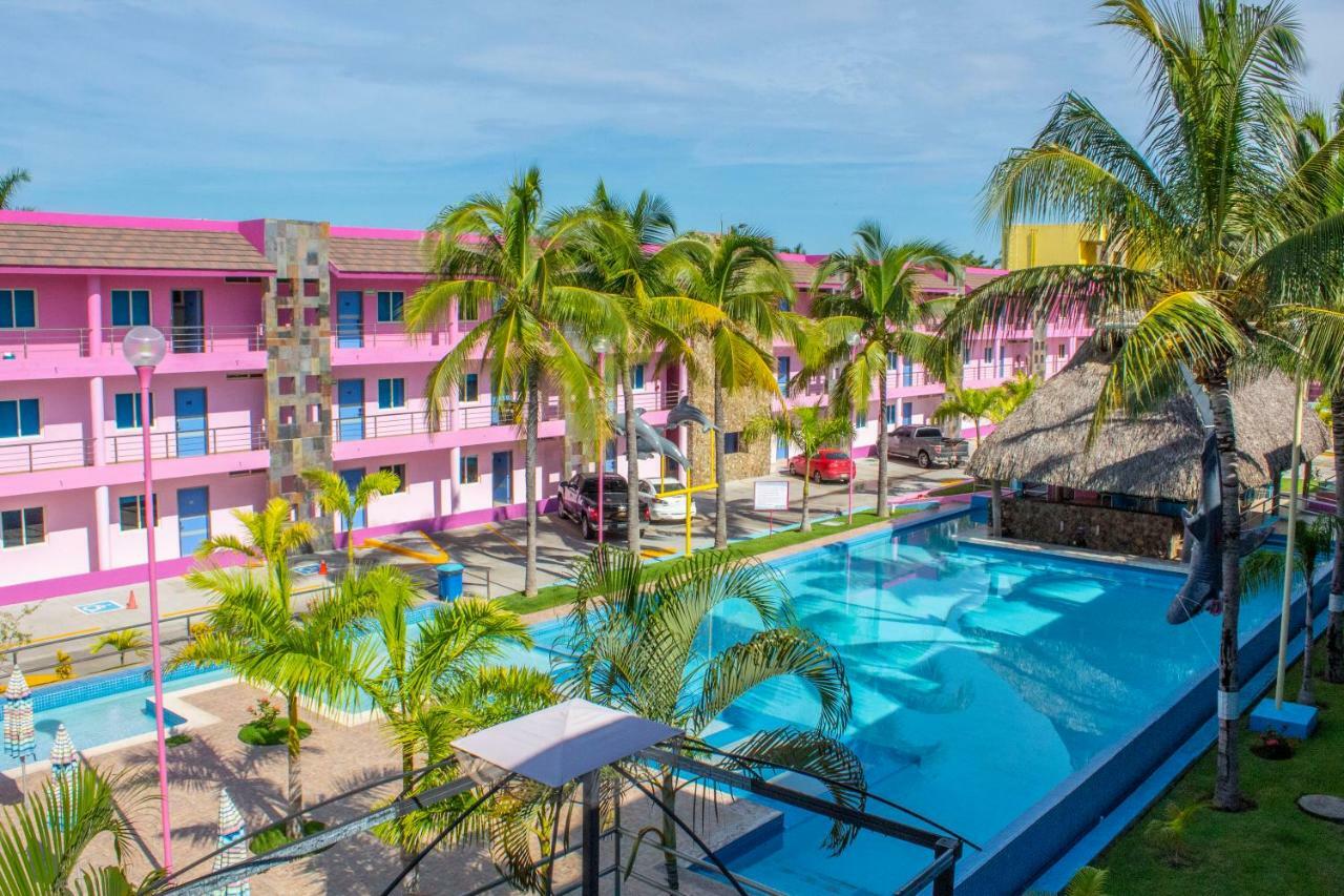 Miami Inn Нуэво-Вальярта Экстерьер фото